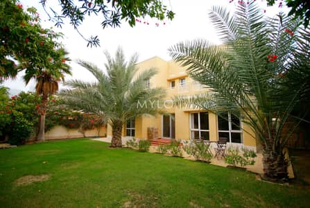 5 Bedroom Villa for Rent in The Meadows, Dubai - Fully Upgraded 5BR Villa Private Garden 5 Bedroom Villa for Rent in The Meadows, Dubai - Fully Upgraded 5BR Villa Private Garden