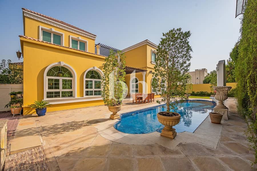 Luxury | Private Pool | Fully Furnished