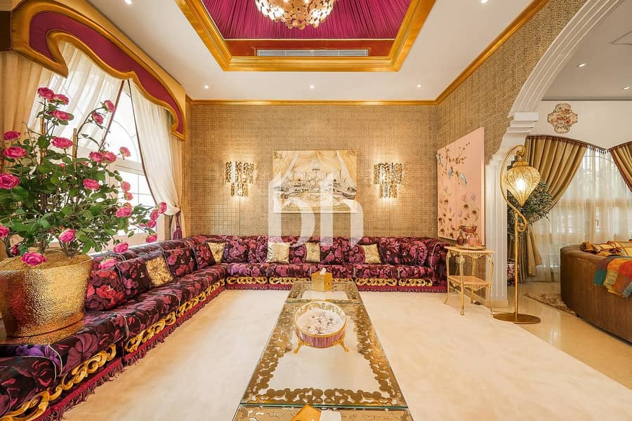 Luxury | Private Pool | Fully Furnished