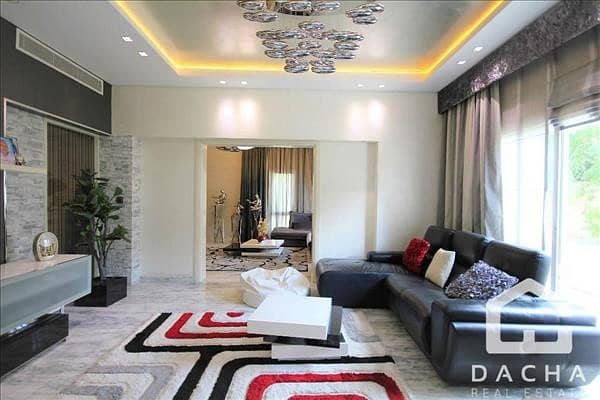 Fully Upgraded / 5 bed / Vastu Villa