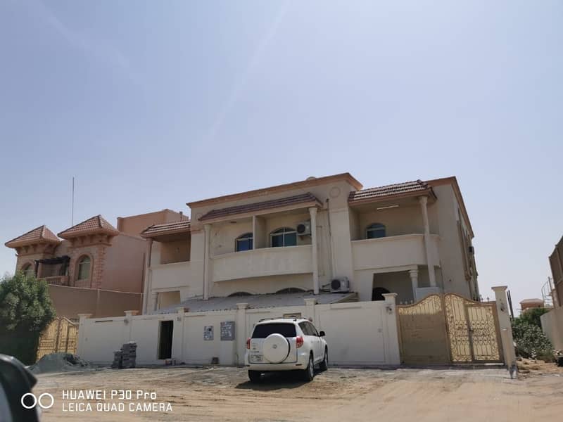 Beautiful  Villa 5BHK with Mojlish,store, lane for Rent in Mowaihat 2, Ajman !!! Price55,000 AED for family