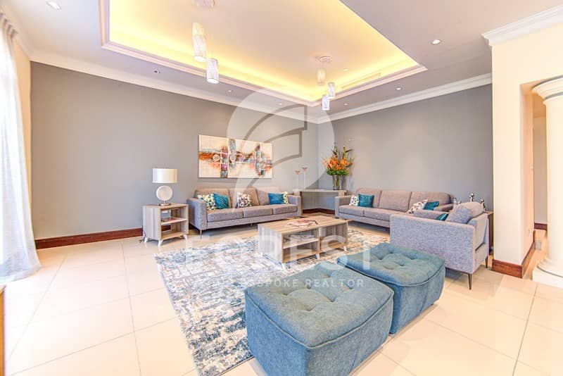 Elegantly 3 Beds Duplex Penthouse with Park View