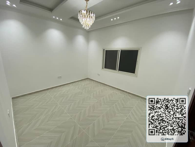 24 81d59307-c012-45bb-b8a4-60fbe9542b51. jpg