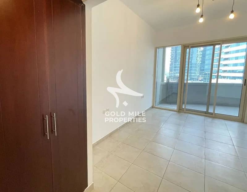 Mid Floor - Store Room - Rented Property - Image 8