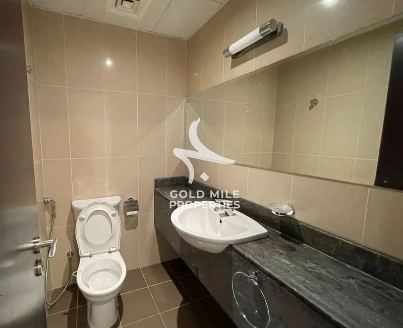 Mid Floor - Store Room - Rented Property - Image 9