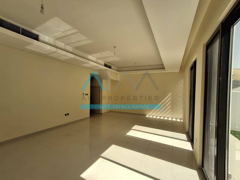 BRAND NEW 5BR/MAIDS READY TO MOVE SINGLE ROW VILLA FOR SALE DAMAC HILLS 2