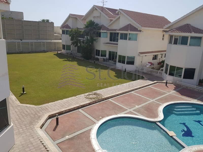 4 Beds Villa With Swimming Pool | Large Garden