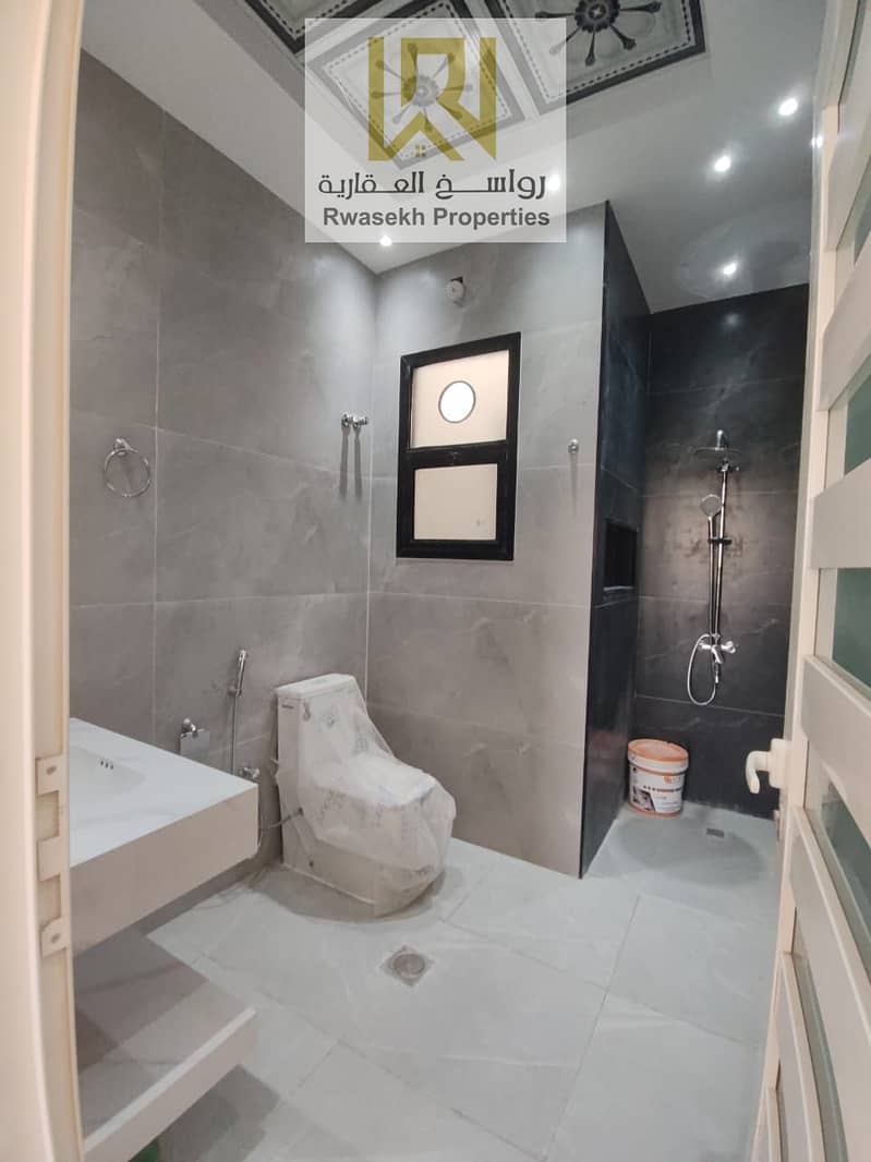 6 c2932161-db3a-4e14-a445-99e0f04d6eb1. jpg