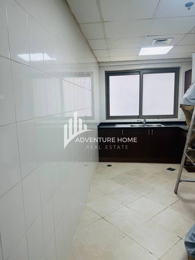 Three Bedroom apartment with Maid Room Available | Unfurnished | Barsha View