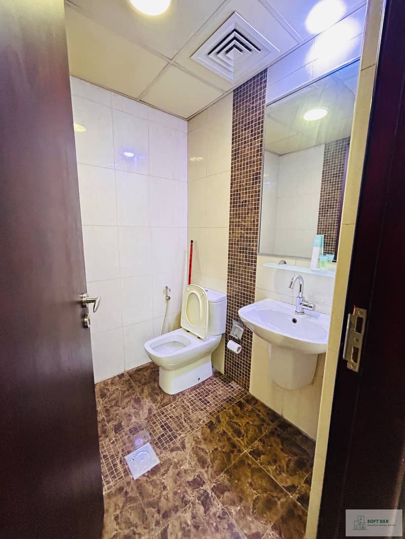 Book your 1BR | Ready to move | Best Location DSO - Image 11