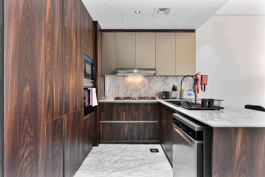 Modern 3Bed | 7 Min Walk to Metro & Near Expo City | Furnished | Flexible term - Image 4