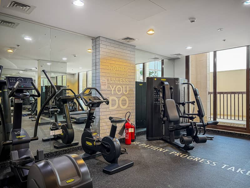 Modern 3Bed | 7 Min Walk to Metro & Near Expo City | Furnished | Flexible term - Image 25