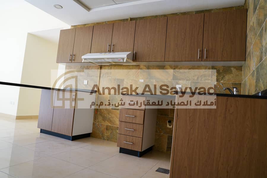 2 BEDROOM IN WADI AL SAFA 5 FOR RENT - Image 9