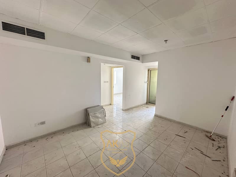 Perfect Family 2BHK | Near All Facilities | Balcony, Central AC & Gas