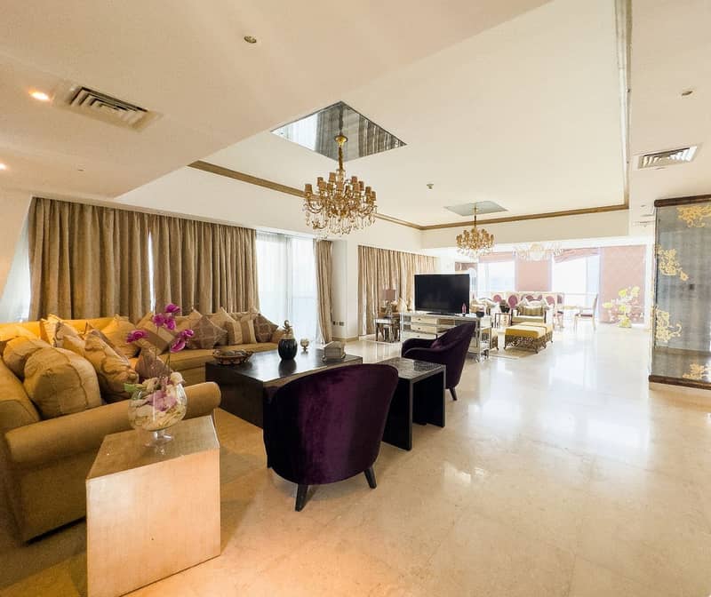 Motivated Seller | Penthouse | Prime Location Motivated Seller | Penthouse | Prime Location