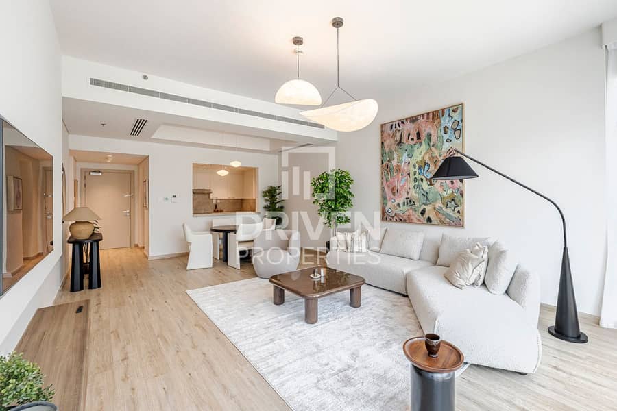 Fully Furnished | Upgraded Unit | Huge Balcony