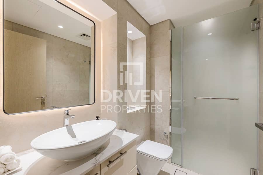 Fully Furnished | Upgraded Unit | Huge Balcony - Image 11