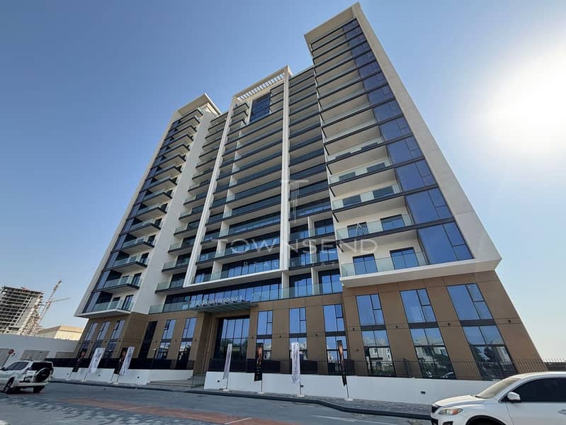 Community View | Brand New | Open Kitchen - Image 11