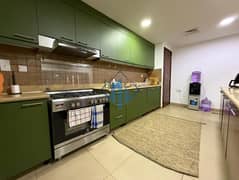 فيلا 3 غرف واسعة في قرناطة ميناء العرب اطلالة فخمة