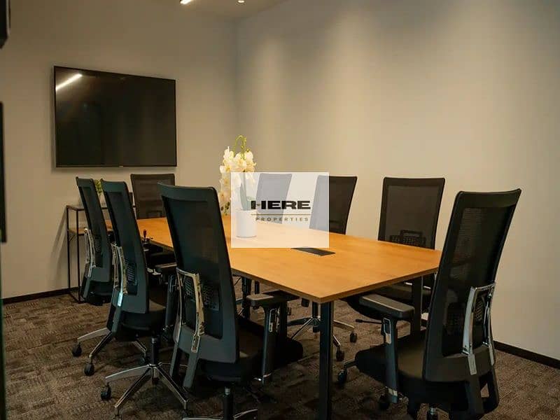 8 meeting roon. jpg