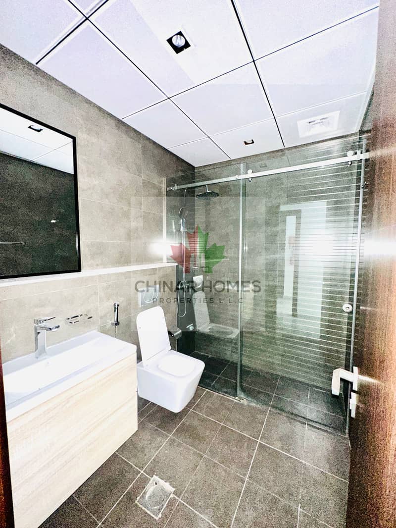 Investor Deal | Spacious Unit | High floor - Image 11