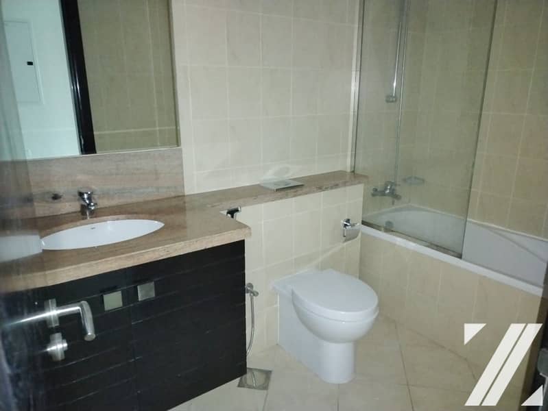 11 186540e3-13dc-4505-8847-c2bd9af355b3. jpg