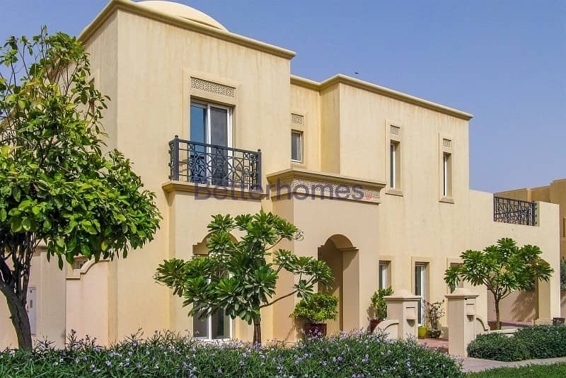 Opposite Pool & Park | Perfect Condition | 6 Bed