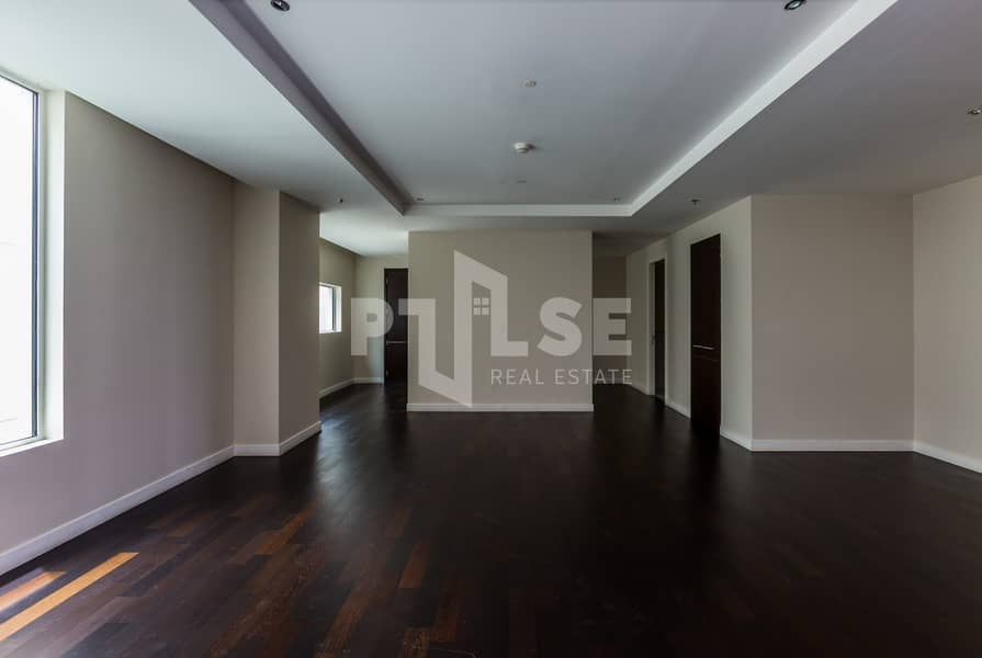Spacious | Stunning view | 2 Bed | DIFC