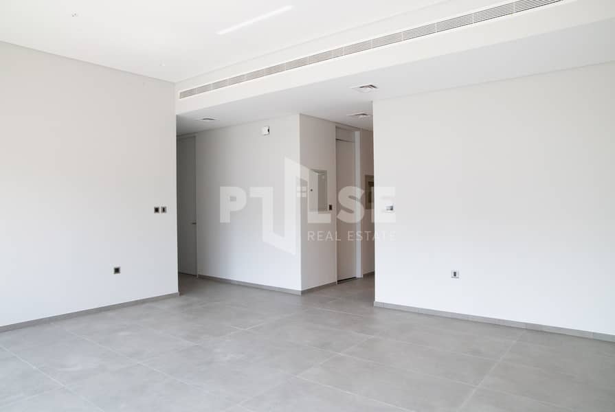 Spacious 2BR | Ready to Move In