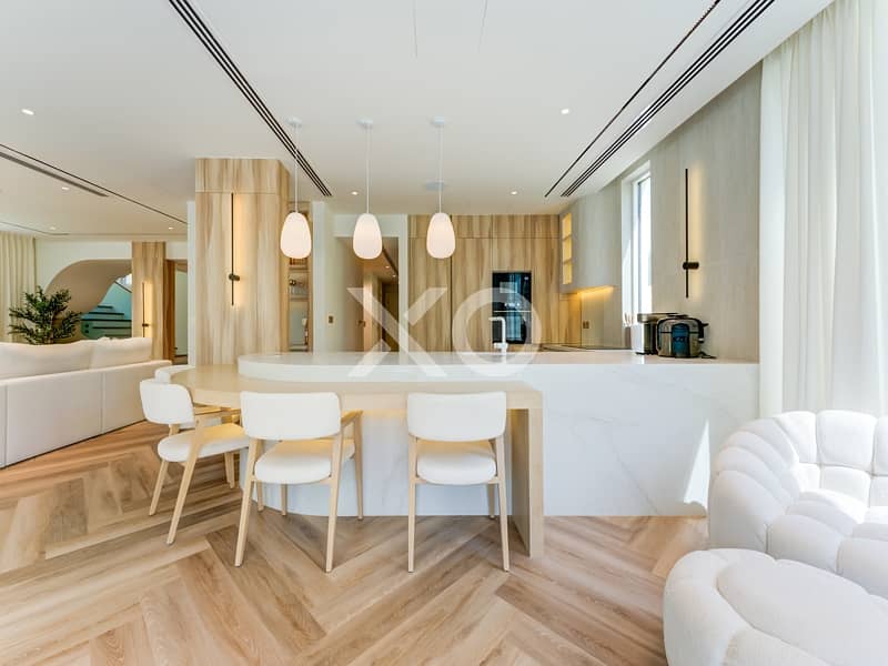 FULLY UPGRADED | VACANT ON TRANSFER