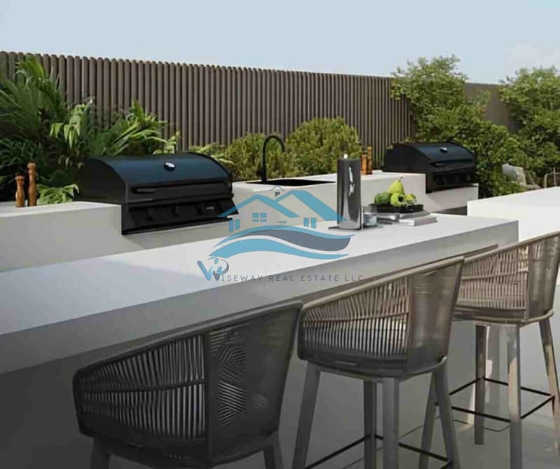 NO COMMISSION _| REEHOLD LUXURY 3-BHK MAID"S ROOM |Prime Location - Image 7