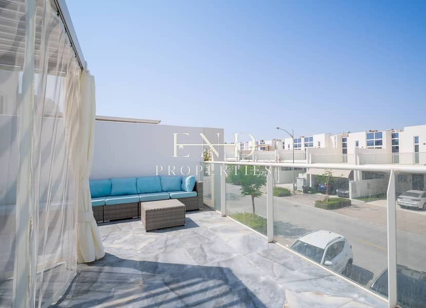 Upgraded | Unique | Turnkey - Image 12