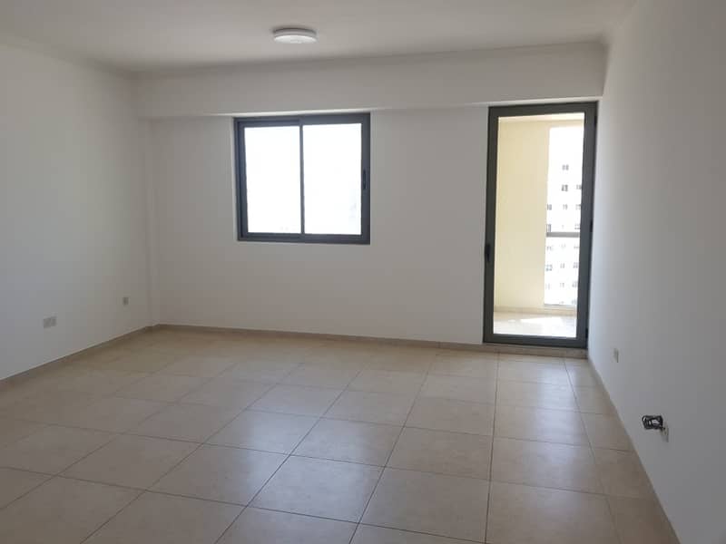 Spacious 3-Bedroom  Maid Room In Dubai Silicon Oasis Coral Residence