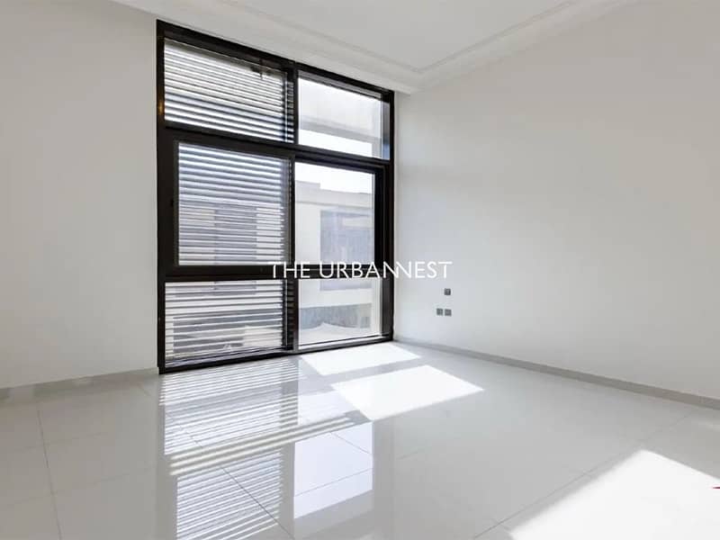 Vacant | with Maids Room | Landscaped | 3 Bedroom - Image 8