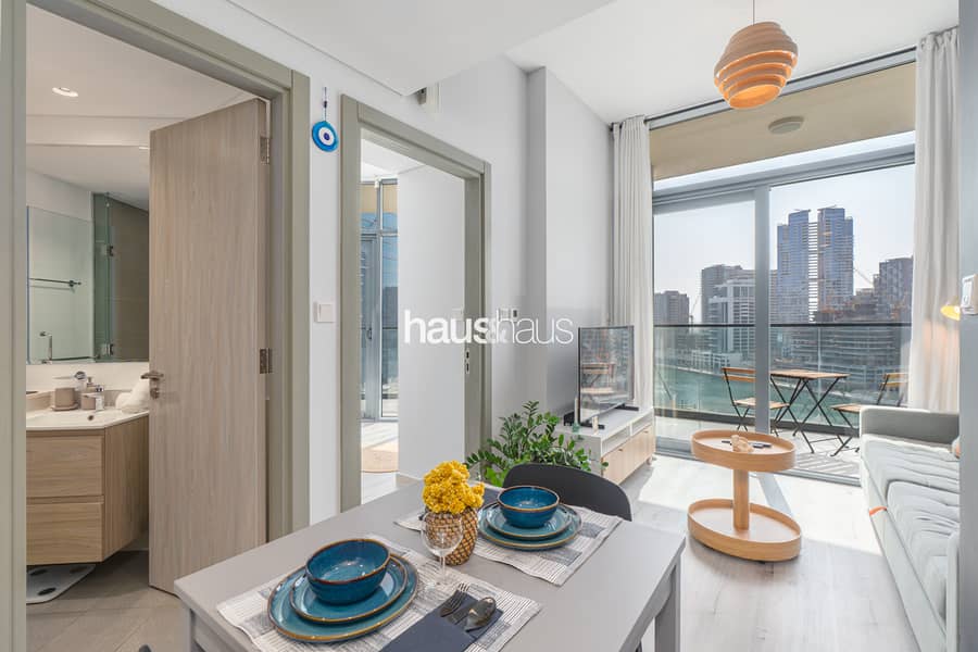 Canal View | Chic and Vibrant | Modern Comforts - Image 19