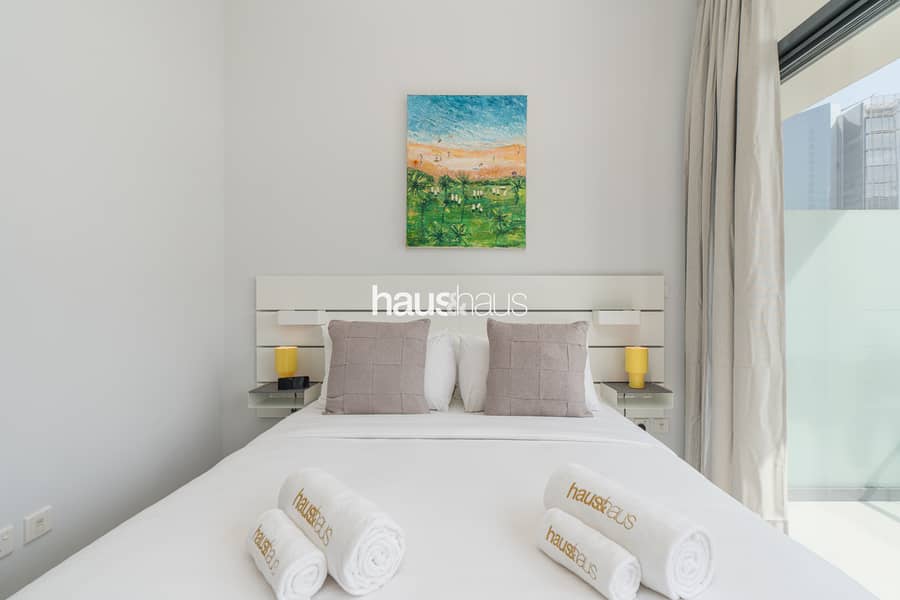 Canal View | Chic and Vibrant | Modern Comforts - Image 21