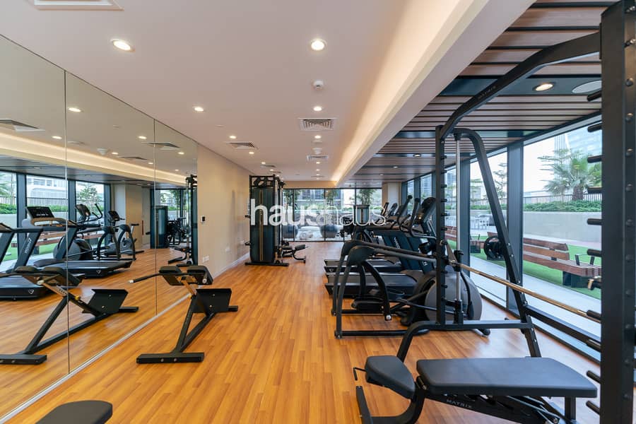 Canal View | Chic and Vibrant | Modern Comforts - Image 30