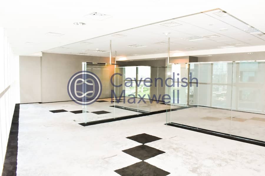 Glass Partitioned | Well Maintained | Sama Tower