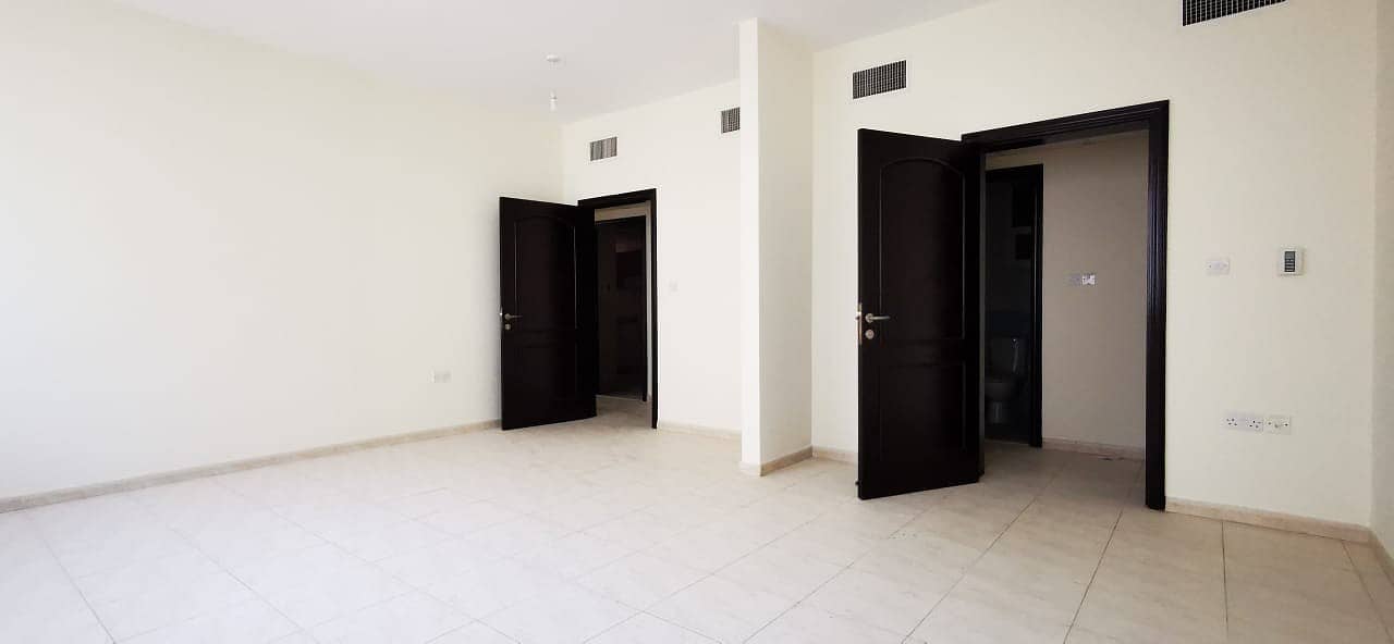 Квартира в Мохаммед Бин Зайед Сити，Община Муссафа，Шабия 12, 2 cпальни, 50000 AED - 4290979