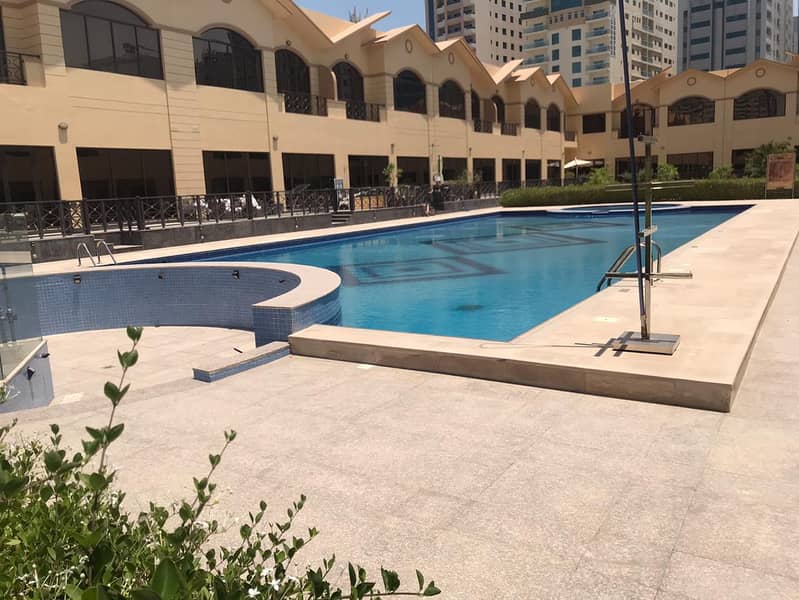 New finish 4 bedroom villa with shared pool and gym - Image 8