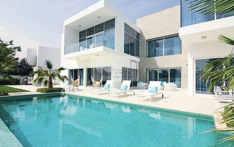 Luxury Ready Villa with 4 Yrs Post Handover Plan Luxury Ready Villa with 4 Yrs Post Handover Plan