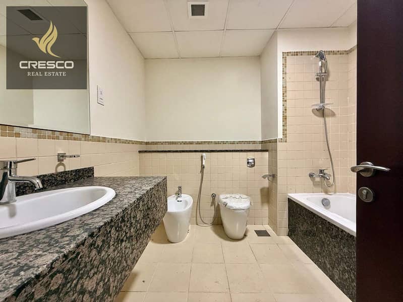 High Floor | Full Marina View | Maid Room - Image 10