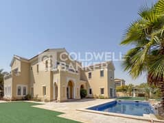 فیلا في بولو ھومز،المرابع العربية 6 غرف 36500000 درهم - 13143205