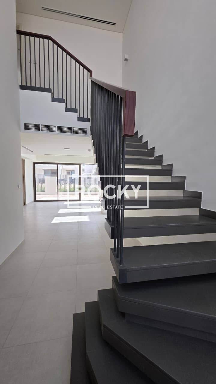 Brand New 4BHK Villa | Maid’s Room | Private Garden | Emaar Community - Image 8