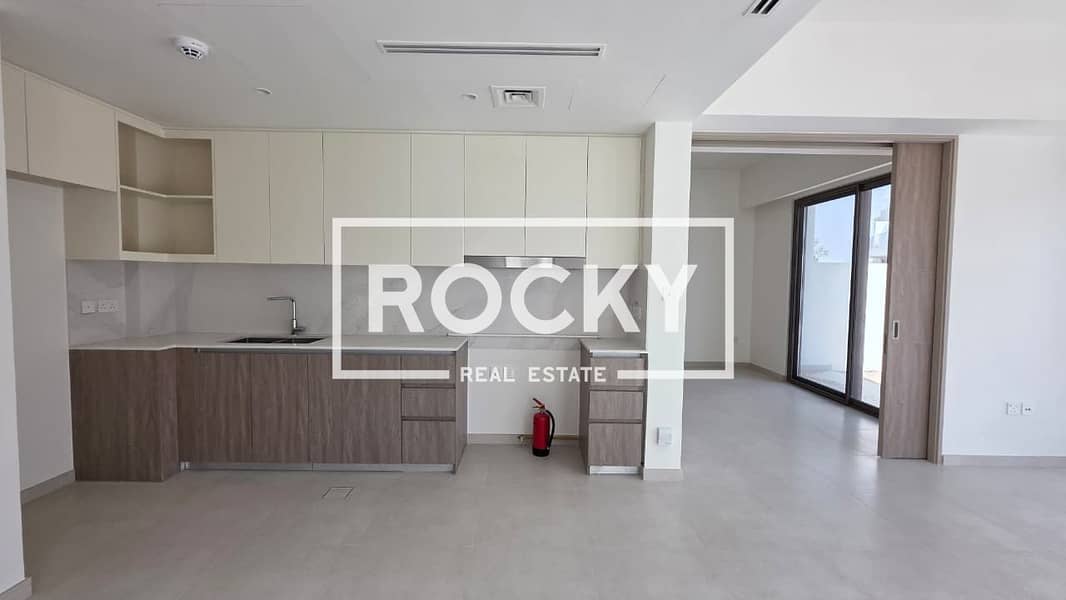 Brand New 4BHK Villa | Maid’s Room | Private Garden | Emaar Community - Image 10