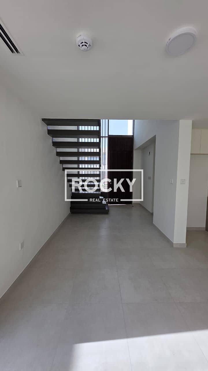 Brand New 4BHK Villa | Maid’s Room | Private Garden | Emaar Community - Image 12