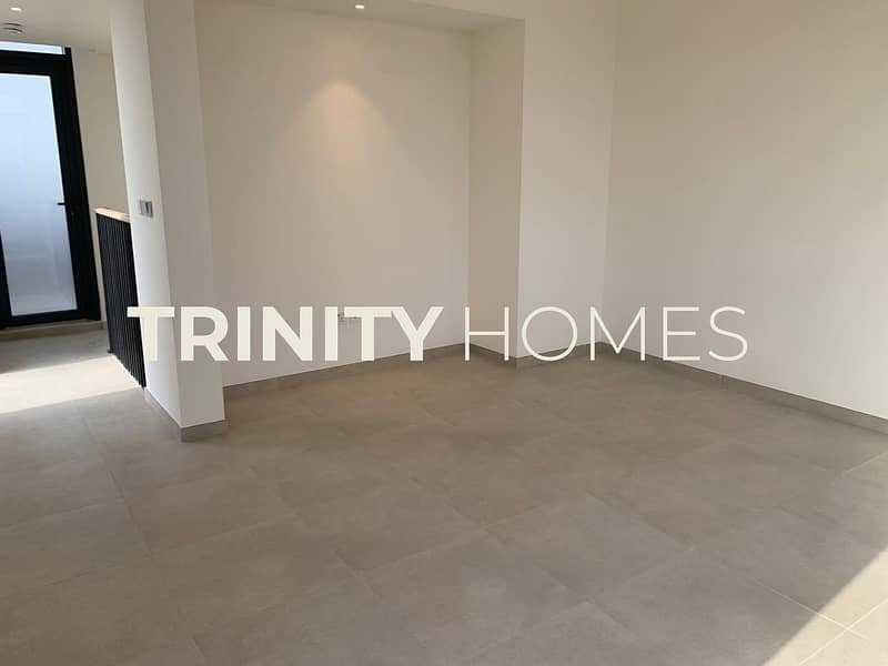 Hot Offer !! 3 Bedroom + Maid | Just AED 210000 - Image 16