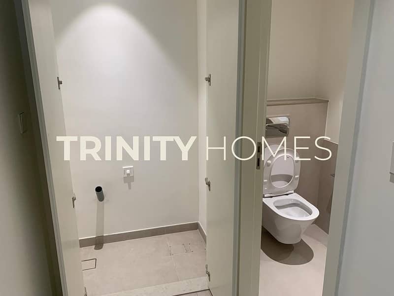 Hot Offer !! 3 Bedroom + Maid | Just AED 210000 - Image 21