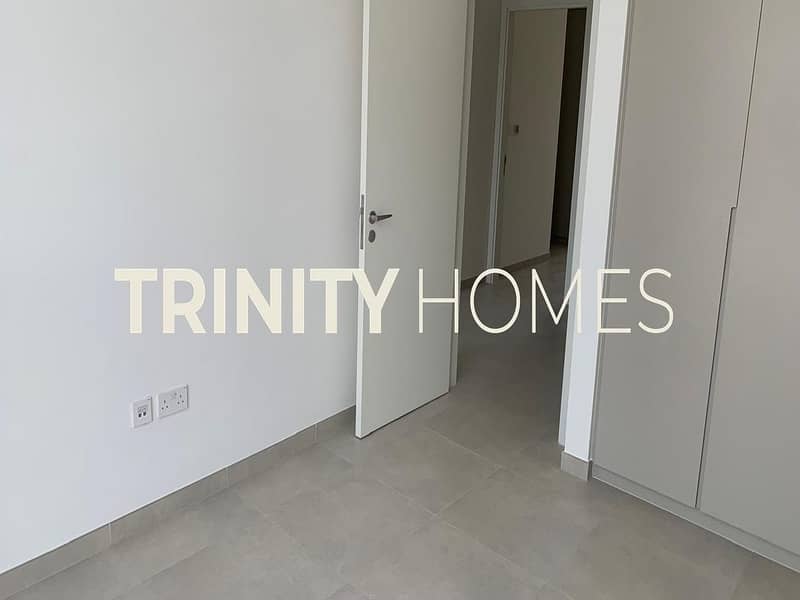 Hot Offer !! 3 Bedroom + Maid | Just AED 210000 - Image 25