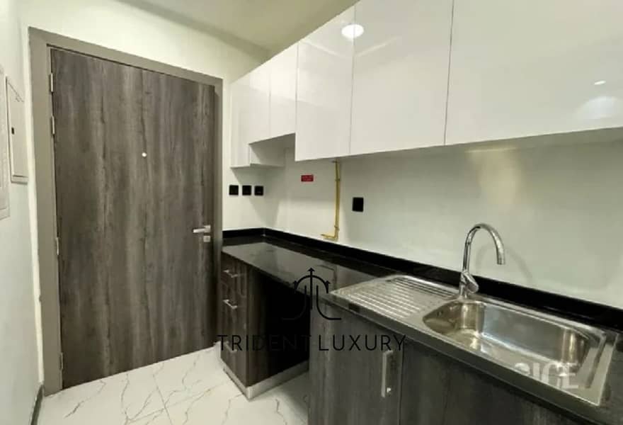 Studio Apt in Rukan Tower C - Great Deal!